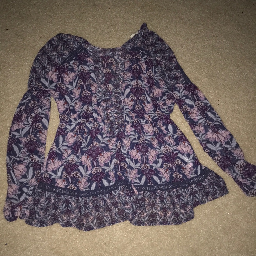 Lightweight blouse